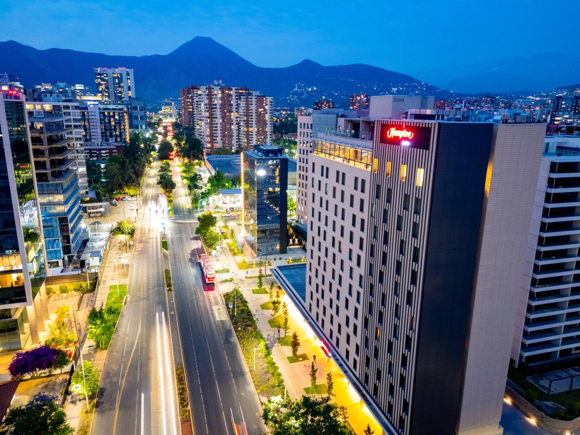 Hampton By Hilton Santiago Las Condes Εξωτερικό φωτογραφία